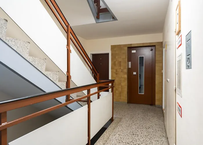Apartment Two Bedrooms - 85 Squaremeters - 4 Min To U6 Dresdner Str Vienna