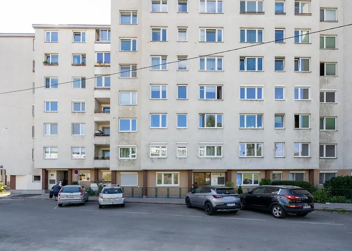 Apartment Two Bedrooms - 85 Squaremeters - 4 Min To U6 Dresdner Str Vienna