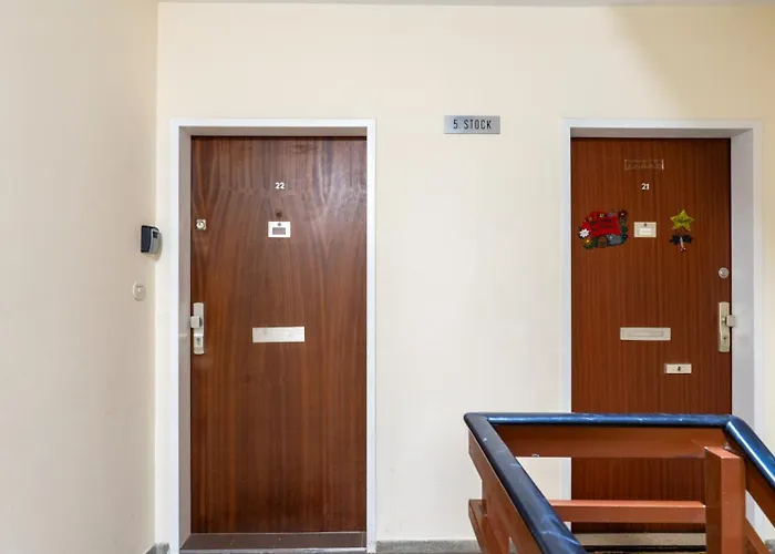 Apartment Two Bedrooms - 85 Squaremeters - 4 Min To U6 Dresdner Str Vienna