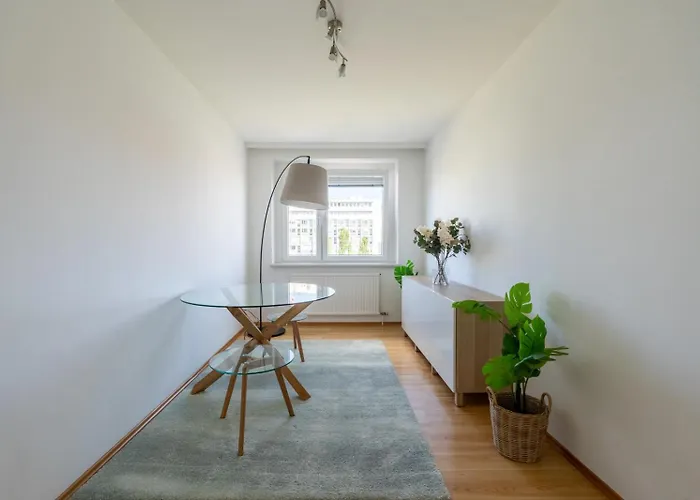 Apartment Two Bedrooms - 85 Squaremeters - 4 Min To U6 Dresdner Str *