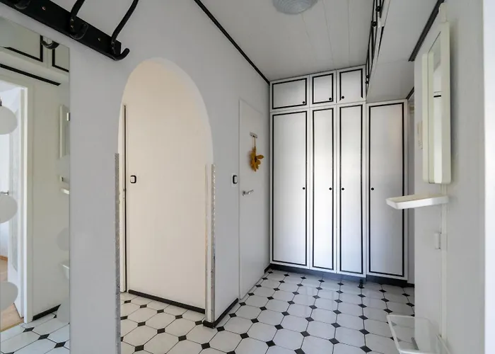 Two Bedrooms - 85 Squaremeters - 4 Min To U6 Dresdner Str * Vienna